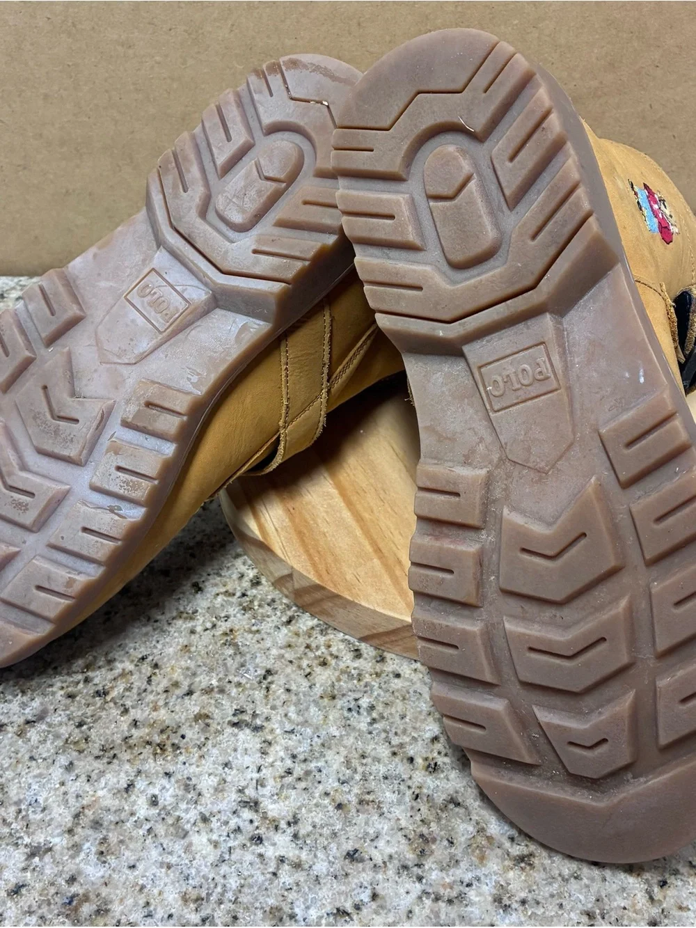Polo Ralph Lauren kids ranger Hi ll boots sz. 5 boys
